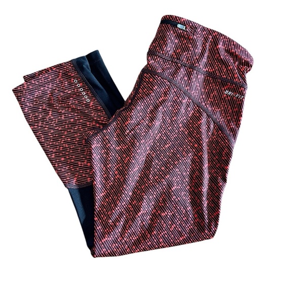 Nike Medium Cropped Dri Fit Red Black Workout Leggings Pants Athleisure Gym Yoga - Picture 2 of 10